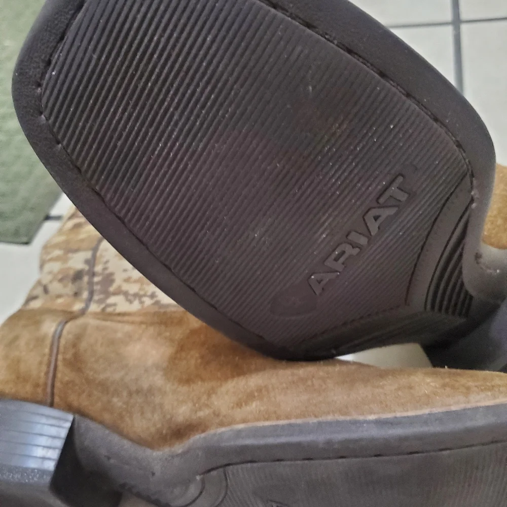 Ariat men's 9.5EE sport patriot western boot. - Picture 2 of 4
